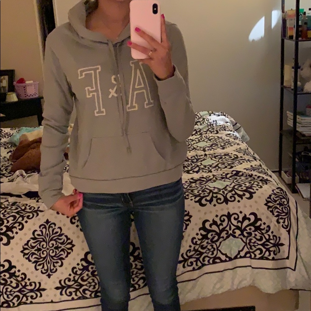 Abercrombie and Fitch grey sweater
